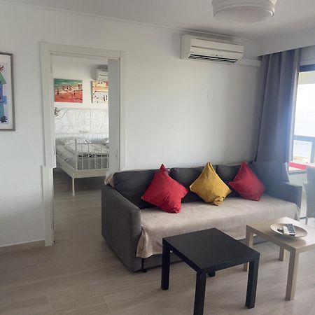 Stunning Apartment 10 Meters From The Beach With Parking เบนัลมาเดนา ภายนอก รูปภาพ