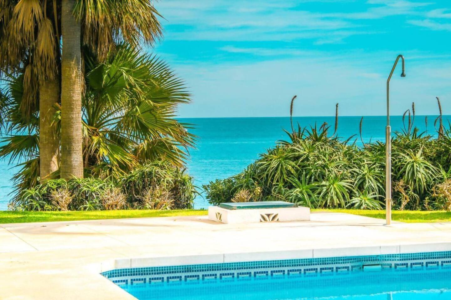 Stunning Apartment 10 Meters From The Beach With Parking เบนัลมาเดนา ภายนอก รูปภาพ